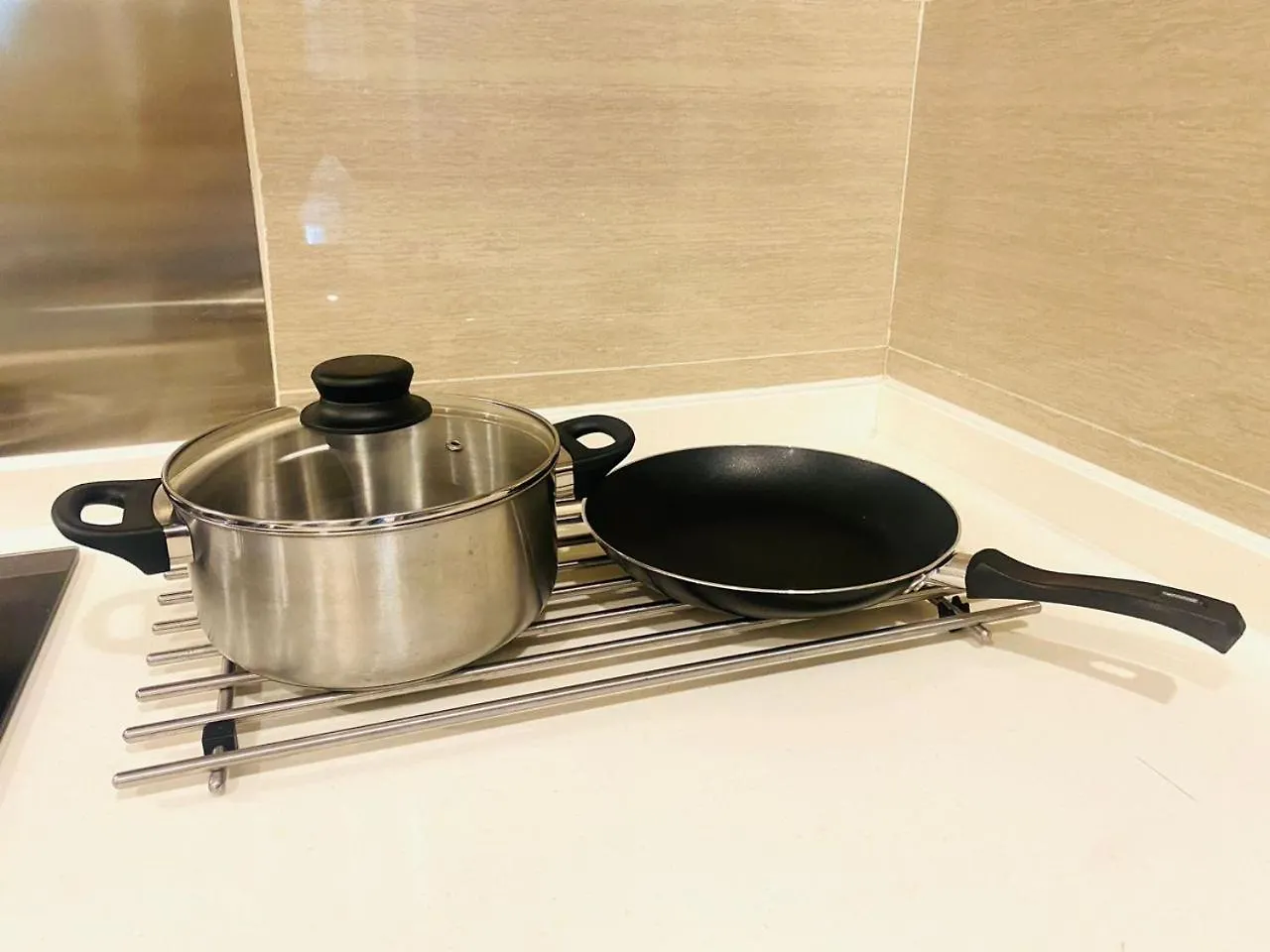 R&F Seine Region Family Suite Seaview 4Br 10-15Pax Near R&F Mall Ciq 新山