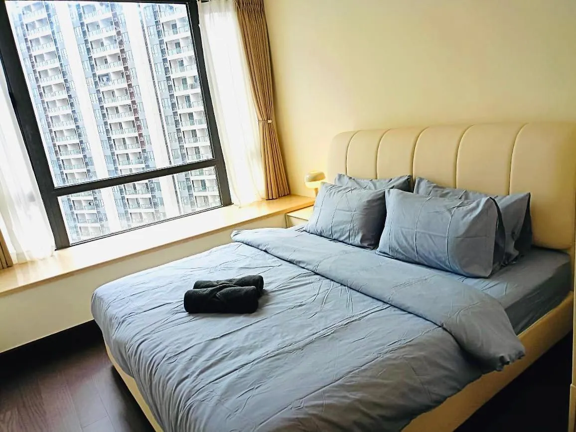 R&F Seine Region Family Suite Seaview 4Br 10-15Pax Near R&F Mall Ciq 新山 0*,